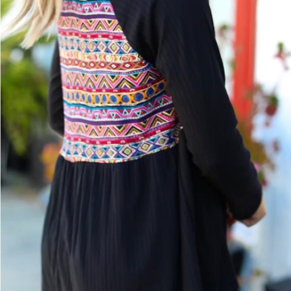 NEW Haptics BLACK RIB RAGLAN AZTEC BABYDOLL LONG SLEEVE TOP SIZE S, M, L - Picture 7 of 8